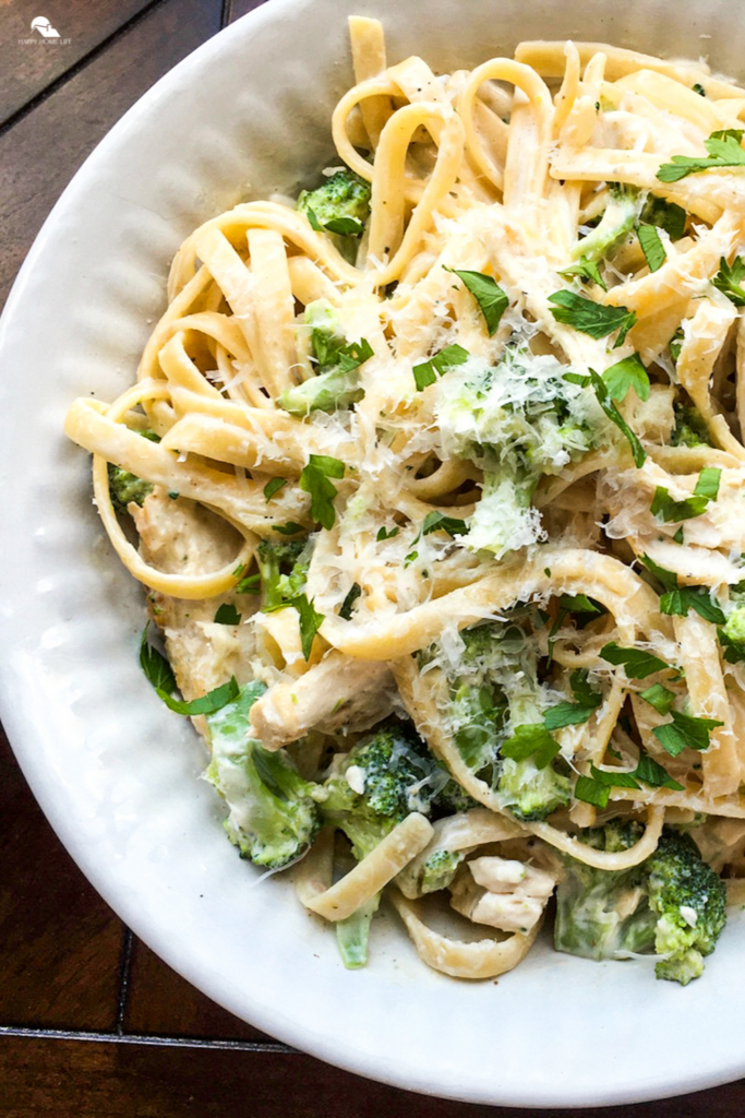 Chicken and Broccoli Alfredo close up image